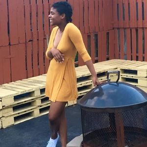 Meet your Posher, Deja